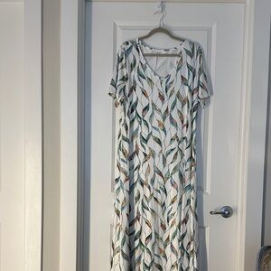 Elegant Multicolor Leaf Print Maxi Dress